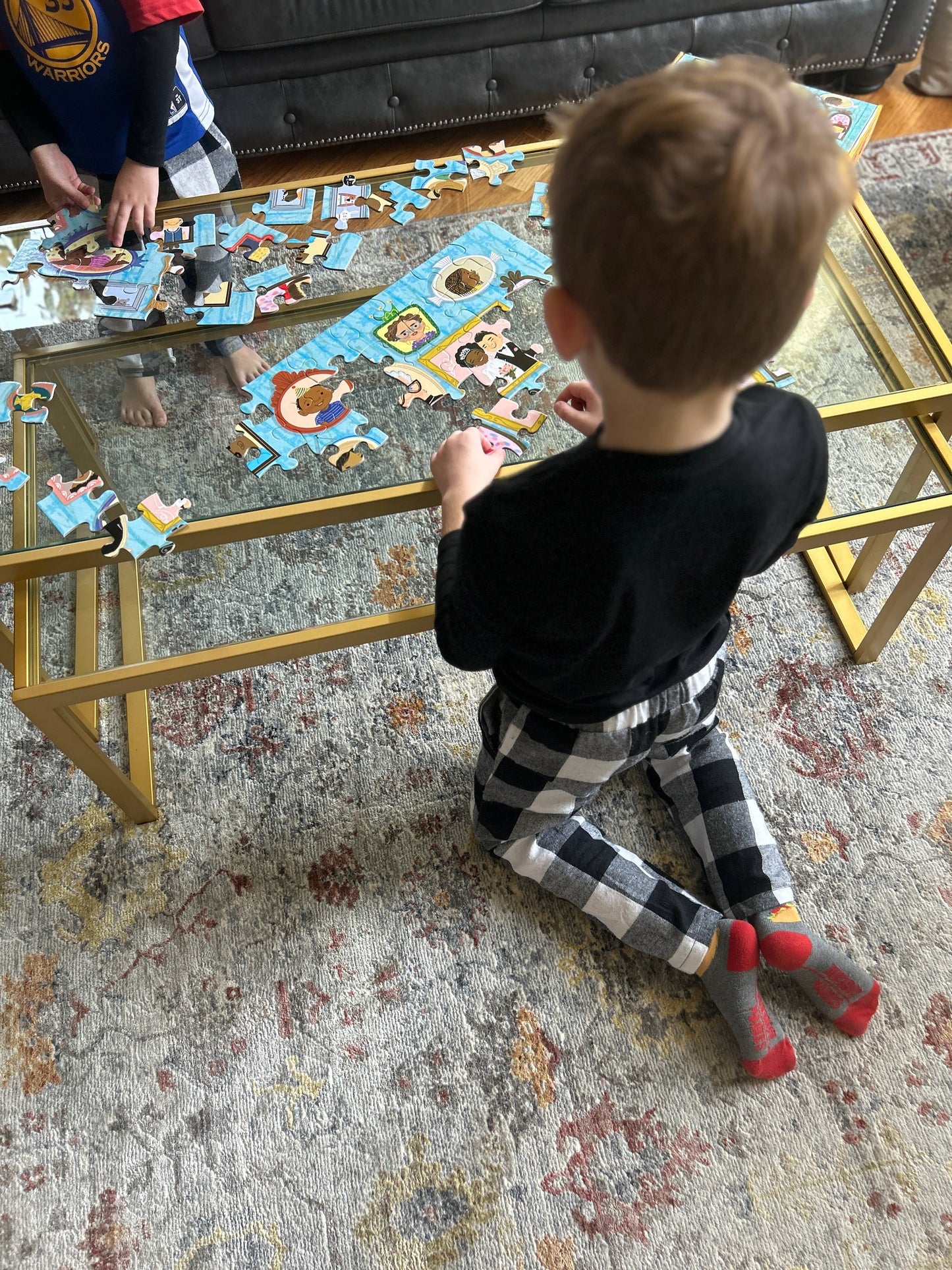 48 Piece - Portrait of a Modern Family Jumbo Puzzle, Ages 4+