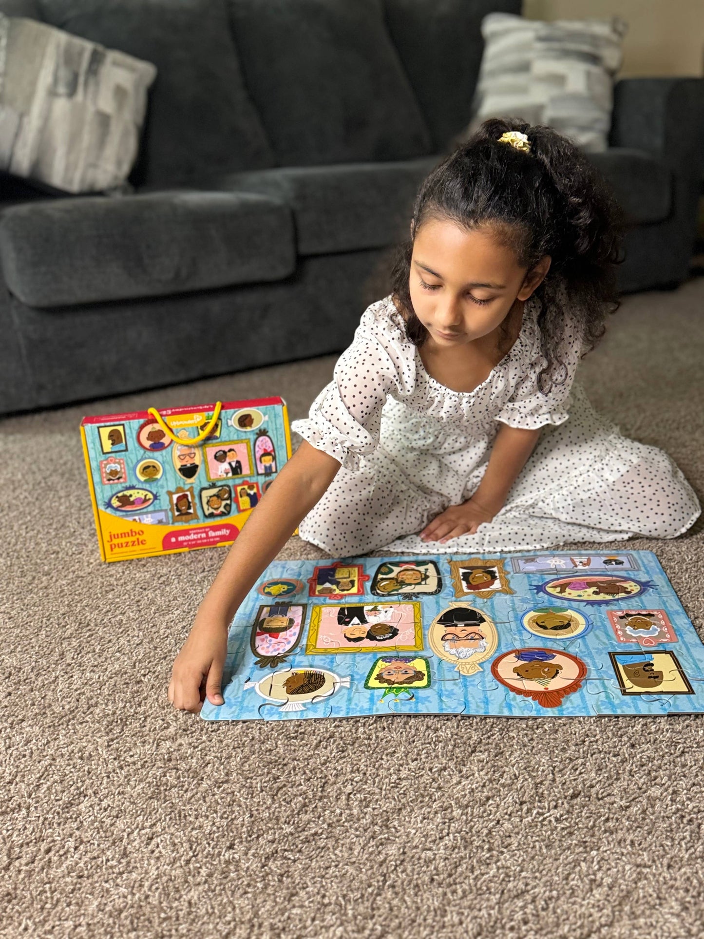 48 Piece - Portrait of a Modern Family Jumbo Puzzle, Ages 4+