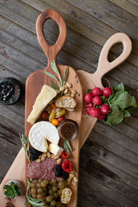 XL Pecan Wood Charcuterie Board