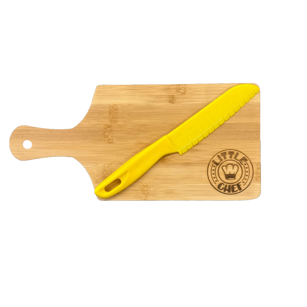Little Chef Cutting Board and Knives Set