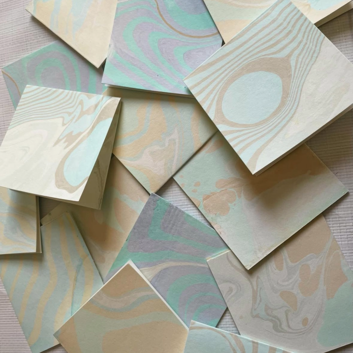 Paper Marbling with Nicole Dutra
